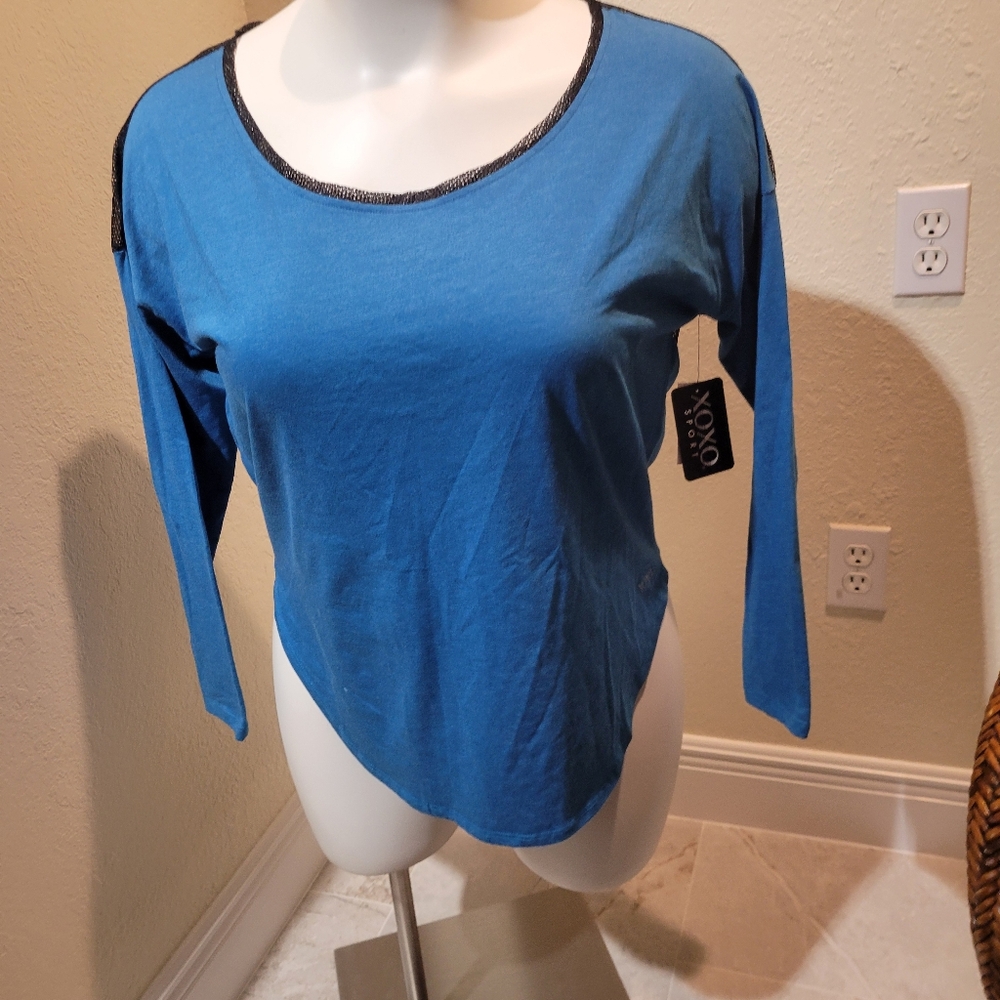 XOXO sports Sz Large Teal color